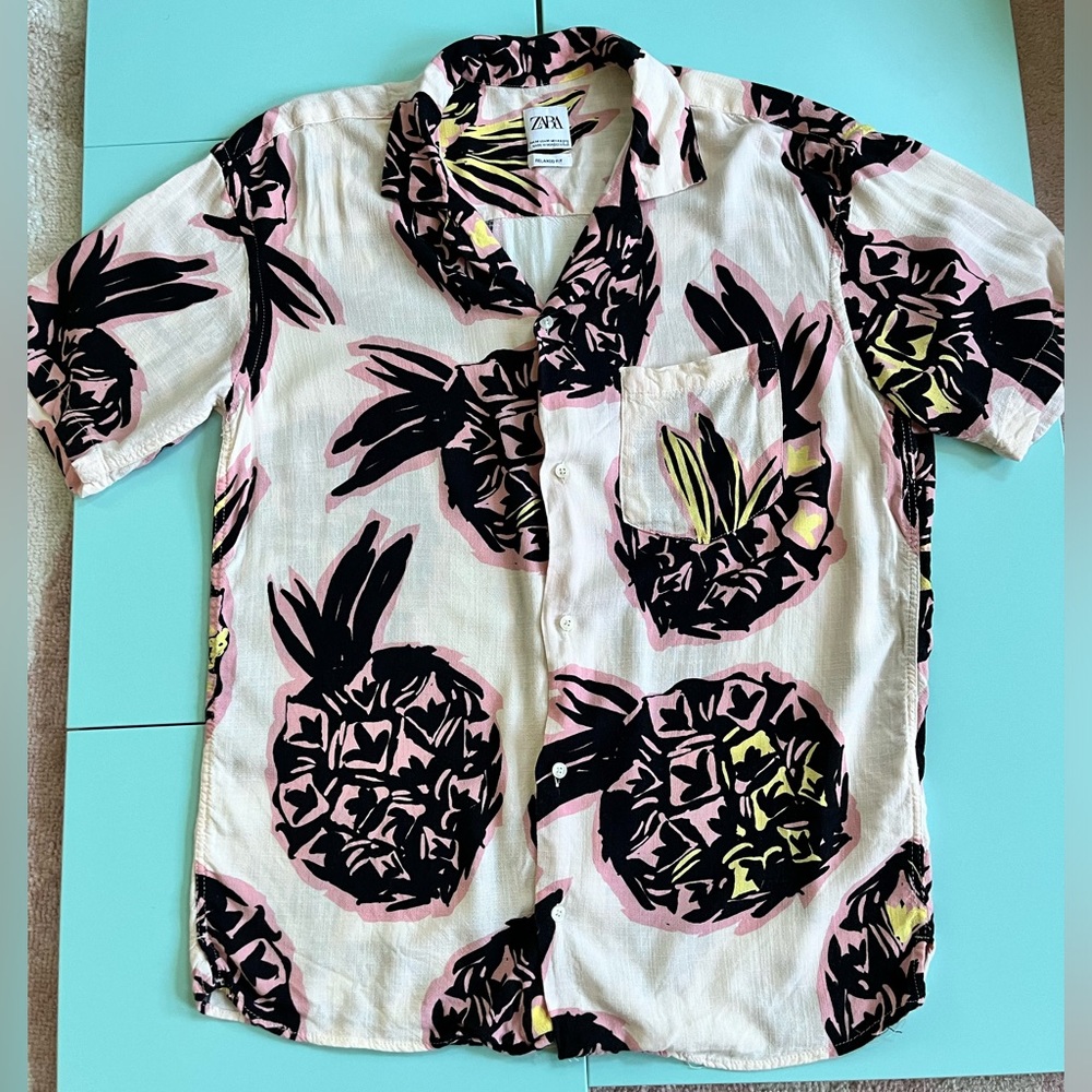 Zara Pineapple Button Down - S